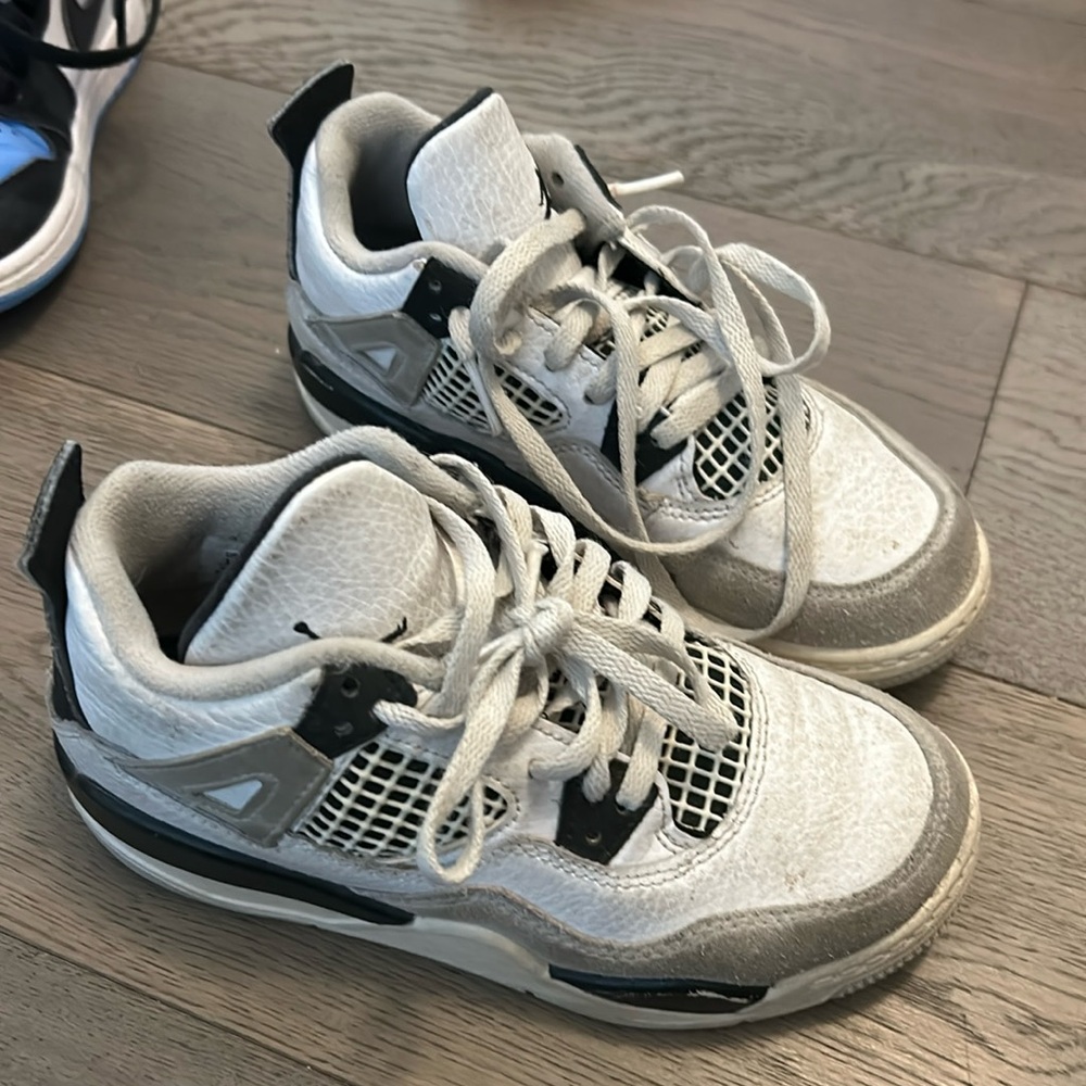 Nike Jordan 4s size 13 black white